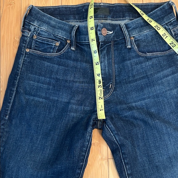 MOTHER The Looker Denim Jeans in Here Kitty Kitty Wash size Women’s 26 - Picture 10 of 12
